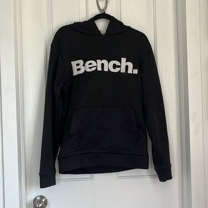 Small black bench hoodie